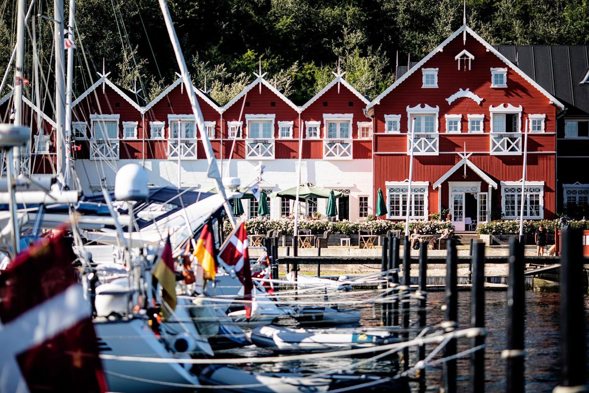 Dyvig Badehotel Nordborg Exterior foto